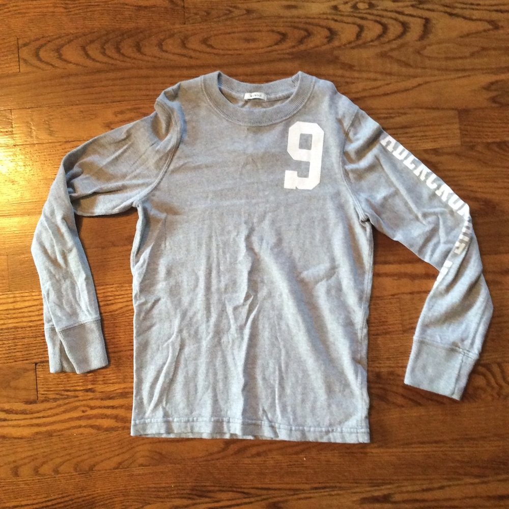 Abercrombie gray long sleeve